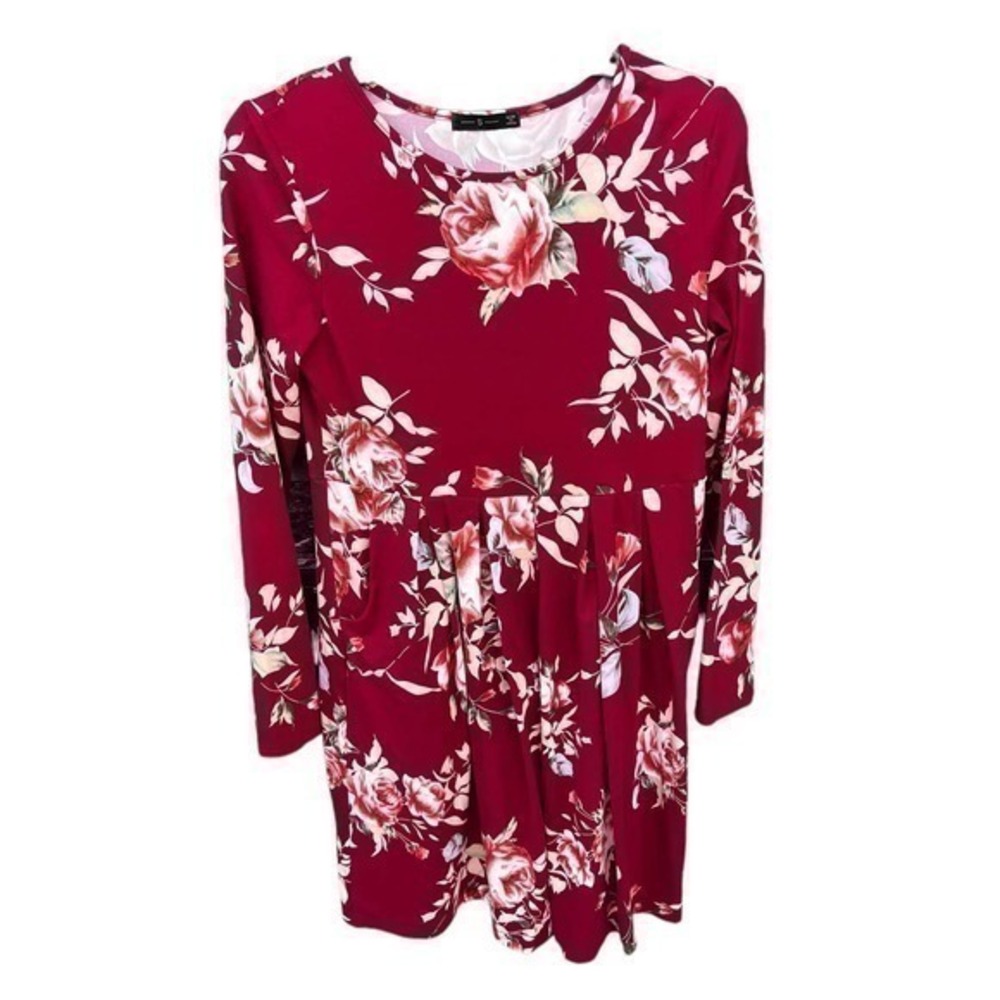 -S- Red Floral scoop neck pleats pockets NWOT S